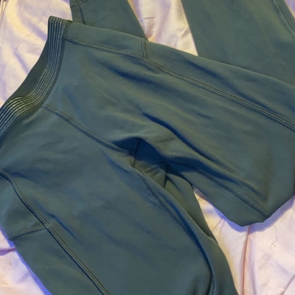 Green Lululemon Leggings!